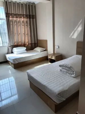 Huarui Hotel