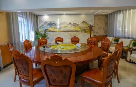 Ningwu Hotel Отели в г. Шэньчи