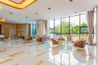 艾米·一線海景公寓（營口山海廣場白鯨公館店） - 海滩