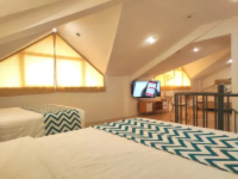 โรงแรมแกรนด์บลูบีช