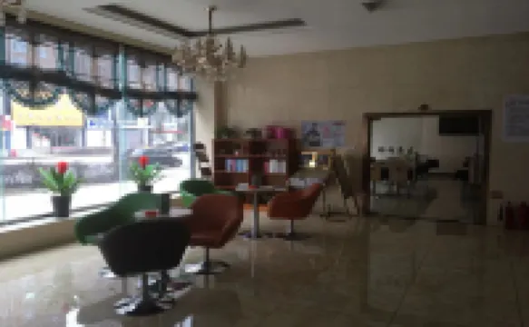 GreenTree Inn (Linjiang Yalujiang)