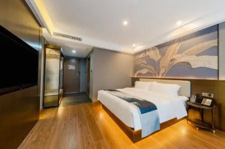 East Bank Hotel Отели рядом с достопримечательностью «Nanchong Professional Technic College»