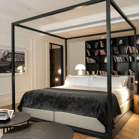 Kozmo Hotel Suites & Spa - Small Luxury Hotels of the World
