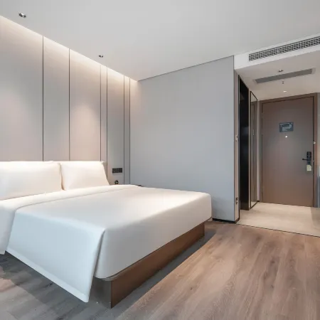 Taizhou Jiajiang Sports Center Atour Hotel