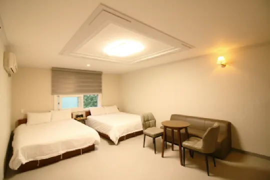 Trevi Hotel Hotels in 