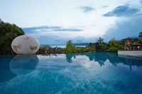 Bailing Hot Spring Hotel - Rooftop Pools