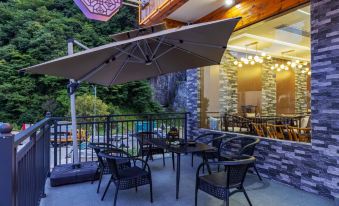 Yunqishanshe High-end Homestay