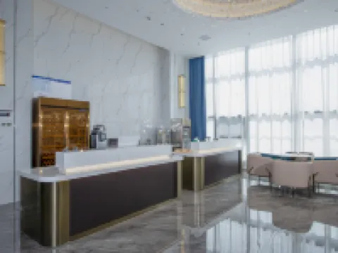 Vienna International Hotel (Longshan Integrity Plaza Branch) Hotels in Longshan