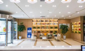 Super 8 Collection Hotel (Shucheng Huaqiao Road Wanda Plaza)
