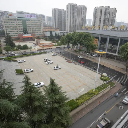 Elong R.Yun Hotel (Jincheng Ancient Mine)