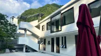 Ice and Snow Mountain Residence Homestay Hôtels à : Ningshan