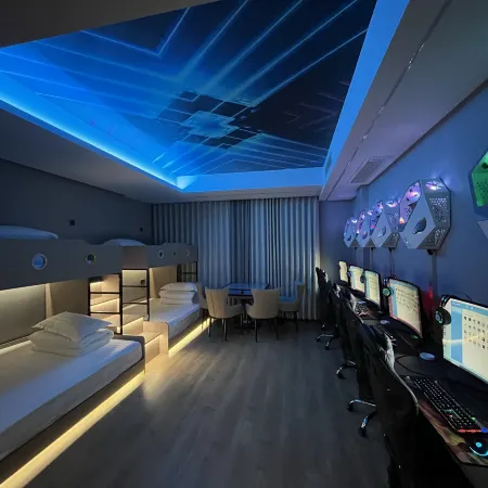 Xianfeng Freeman E-sports Homestay