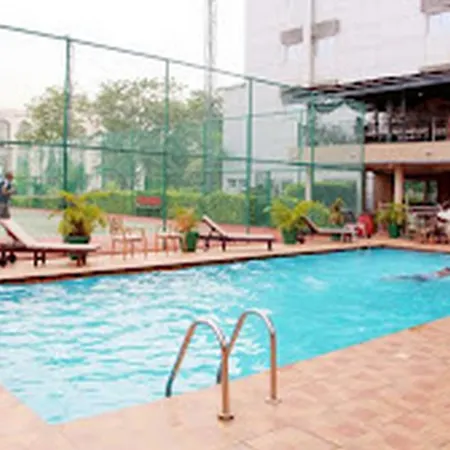 Chelsea Hotel Wuse II