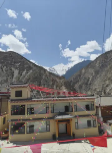 Zheshi Gongba Homestay (Meili Snow Mountain Scenic Area) Hotels near Meili Snow Mountain Lookout