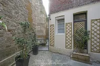 La Venelle des Greniers a Sel Blockhaus Honfleur附近的飯店