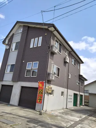 Uonuma LenLen House Отели рядом со станцией JR Echigo-Suhara station