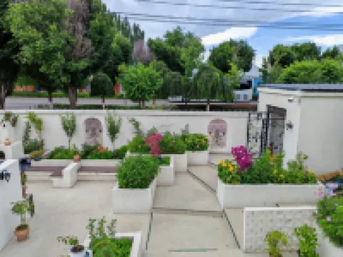 Turksville Huasu (Bayancheng Branch)