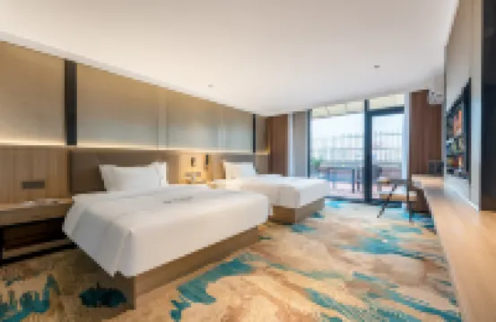 開平拾月酒店（開平市政府大潤發店）