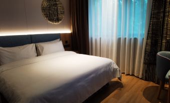 Homeinn Ease Hotel (Shanghai Hongqiao Anshun Road)