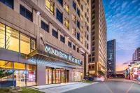 Zhoushan Baolong Plaza Madison Hotel Hotels in Zhoushan