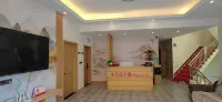 Mingrenju Homestay (Border City Chatong Ancient Town)