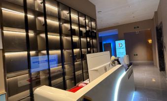 D7 E-Sports Hotel (Fuyang Railway Station)