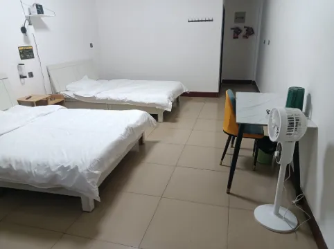 Anxin Inn (Nanyang Xincheng Middle Road North Building Materials Wholesale City)