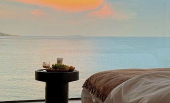 Hailuowan Sea View Resort Apartment (Yangjiang Hailing Island Agile Gold Coast Branch)