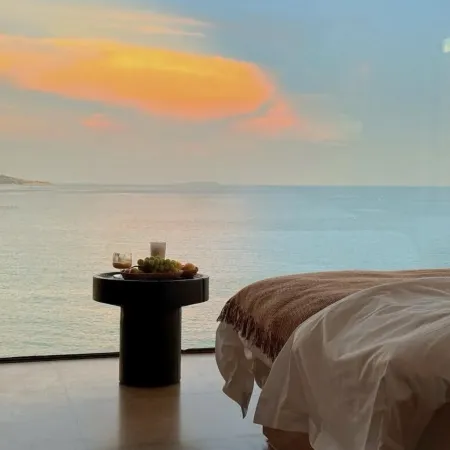 Hailuowan Sea View Resort Apartment (Yangjiang Hailing Island Agile Gold Coast Branch)