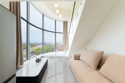 Luding Business loft (Jiangxi Normal University Yaohu West Subway Station Shop )