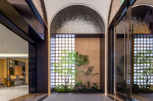 Homeinn Selectde Hotel (Guilin Two Rivers and Four Lakes，Elephant Trunk Hill Scenic Area