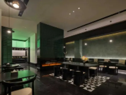 Ptana Hotel (Xinhualian Square Branch) فنادق في ليلينغ