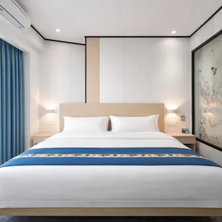 Zhuluming Boutique Apartment (Self-service Check-in Tengxian Bus Station Culture Square Branch)