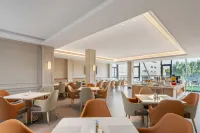 Vienna Hotel (Fuzhou Minhou Qingkou Automobile Town)