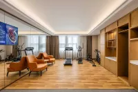 Vienna Hotel (Xinxiang Changyuan Shanhai Avenue) - parking