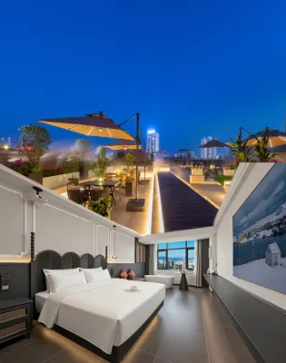 Kaiqiyue Sky Garden Boutique Design Hotel