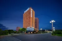 Xinyuan People's Square Licheng Hotel のホテル