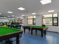 陳塘溝平措康桑夏爾巴大酒店 Hotéis em Condado de Dinggyê