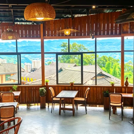 Bamboo & Cloud Villa, Jingmai Mountain