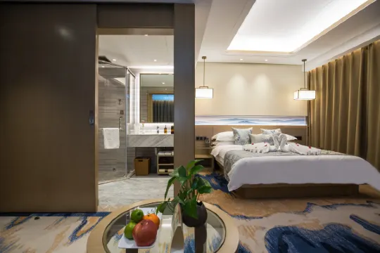 Kunming Golden Spring Hotel