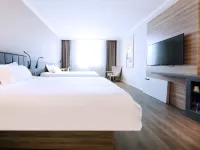 Youjia Hotel (Nanjing Xianlin University City Xianyao Road) Hotels near Stone Carving of Xiao Jing Tomb