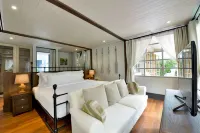 Thames Valley Khao Yai - balcony