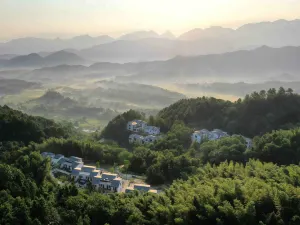 Wujian Blossom House