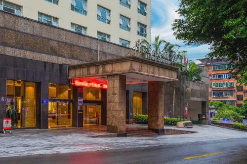 Zhongyue Hotel Hotels in Chishui