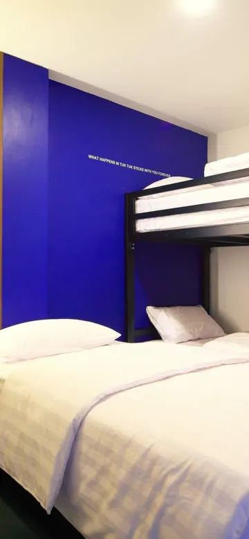 ห้องพักสำหรับสามท่าน พร้อมห้องน้ำรวม