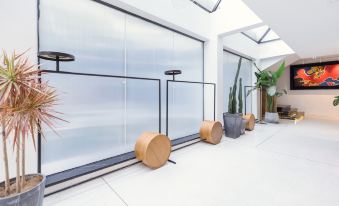 Ling Li Mu Li Holiday Hotel