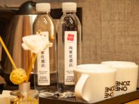 尚客优连锁酒店(黔西高铁站店) - 家庭房