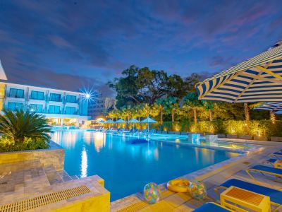 Seabed Grand Hotel Phuket