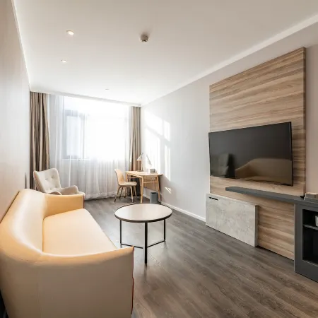 HanTing Premium Hotel (Baicheng Shengli West Road)