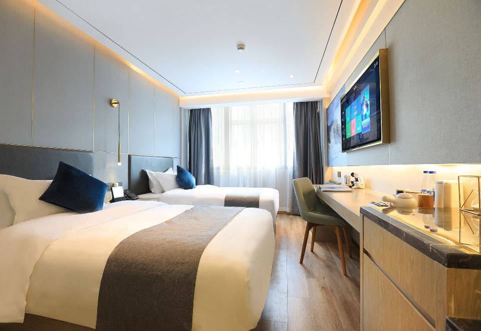 3. 웨이팅 호텔 (..